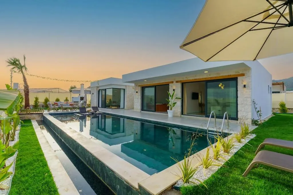 Villa Seashell House - Private, Luxury, Pool, Sauna Fethiye