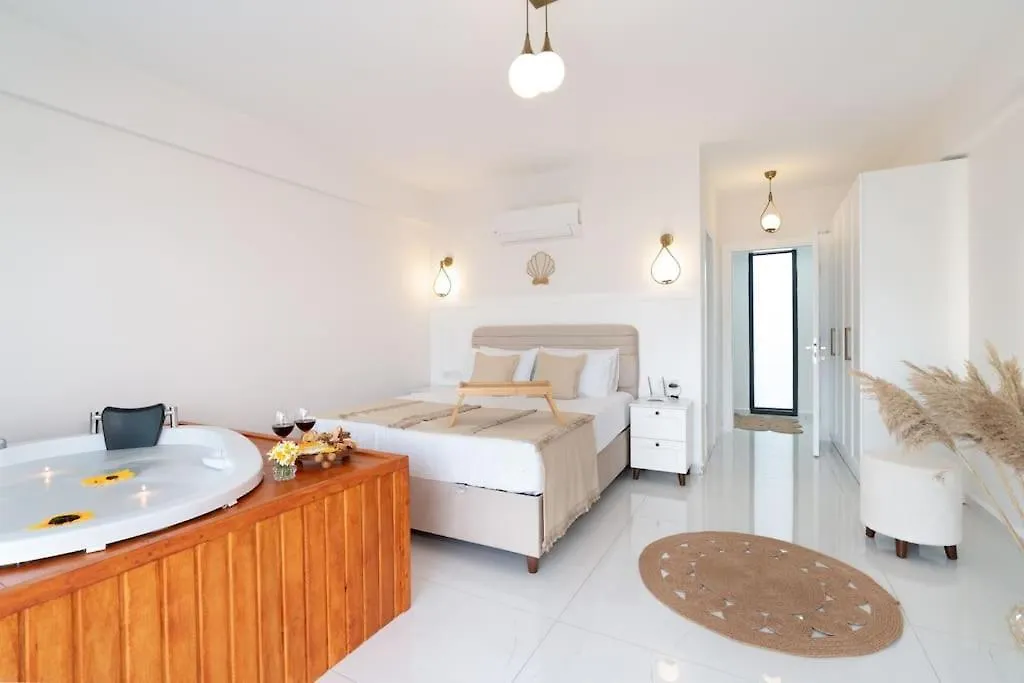 Seashell House - Private, Luxury, Pool, Sauna Fethiye
